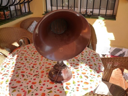 Horn speaker1